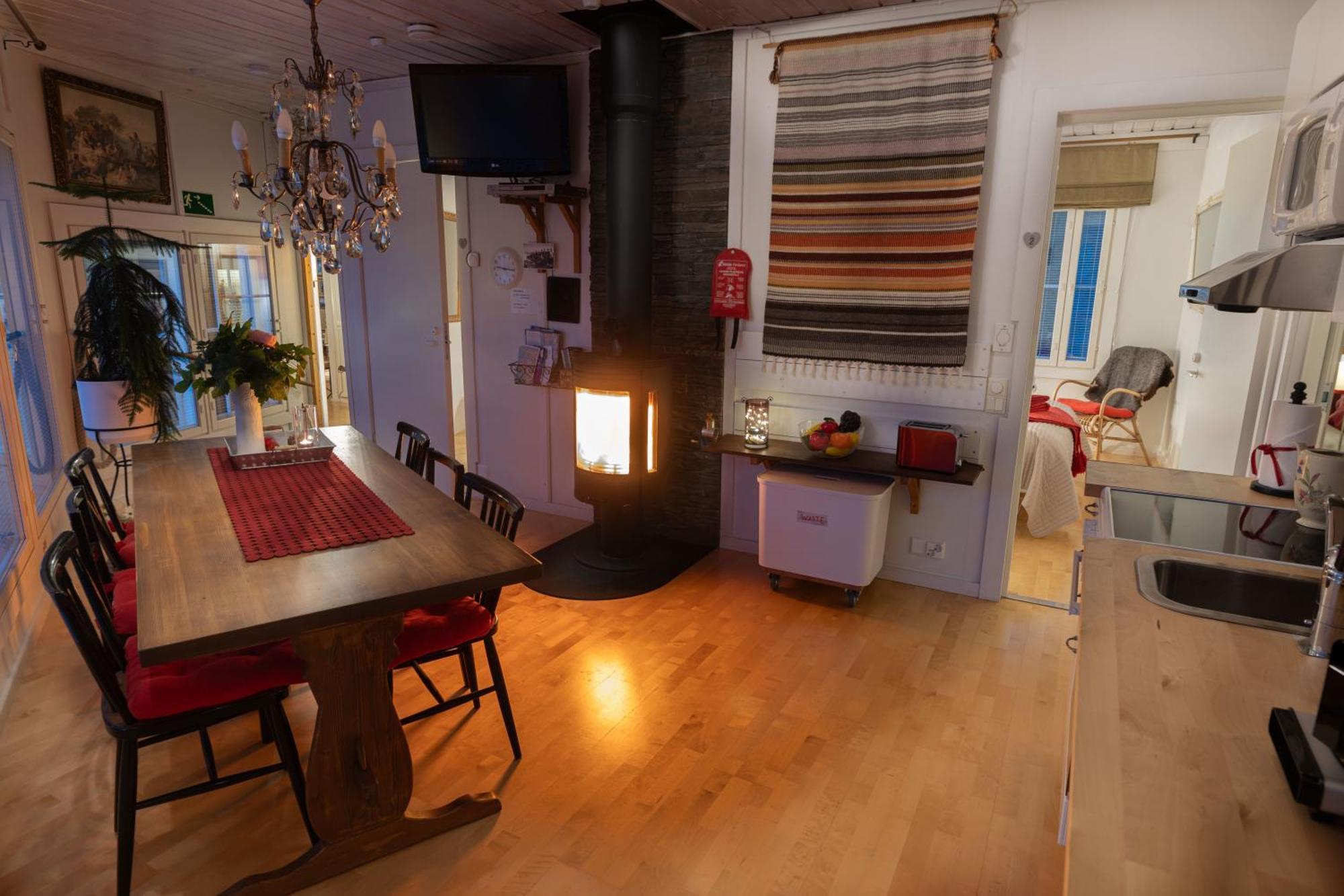 Aaria Bed And Breakfast Rovaniemi Kültér fotó